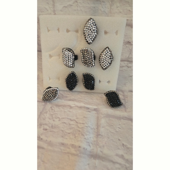 Costume Jewlery Rhinestone Rings - Picture 2 of 6